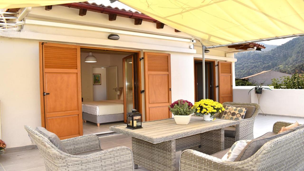 Platanus House Villa Meskla Exterior foto